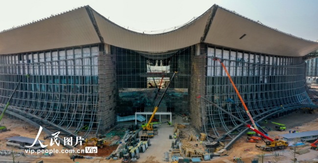 廣東廣(guang)州：國際金(jin)融論壇會(huì)址建設如(ru)火如荼
