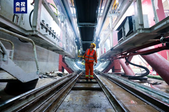 曆(lì)時120天!國内長(zhang)地鐵環線盾(dun)構區間順利(lì)貫通