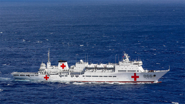 “和平方舟(zhou)”航程累計達(dá)280800海裡