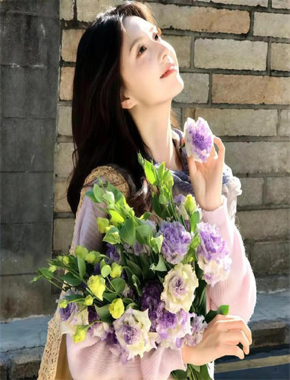 【深度分析】《追捕杀妻犯》的表演艺术与角色塑造 从艺术角度分析的专业分析